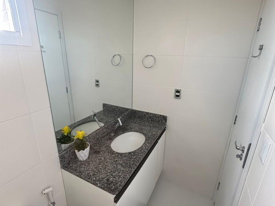 WhatsApp Image 2025-09-24 at 18.21.46 (1)