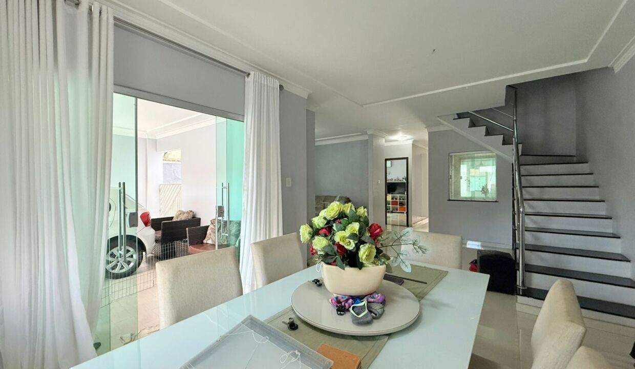 WhatsApp Image 2025-09-28 at 16.54.19 (1)