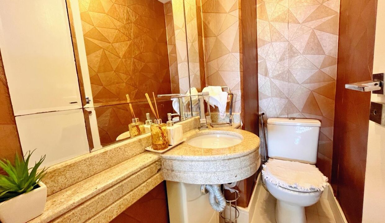 WhatsApp Image 2025-09-30 at 14.35.53 (1)